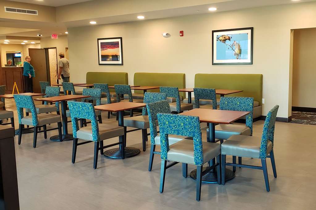 Comfort Inn & Suites Ames Near Isu Campus Restaurante foto
